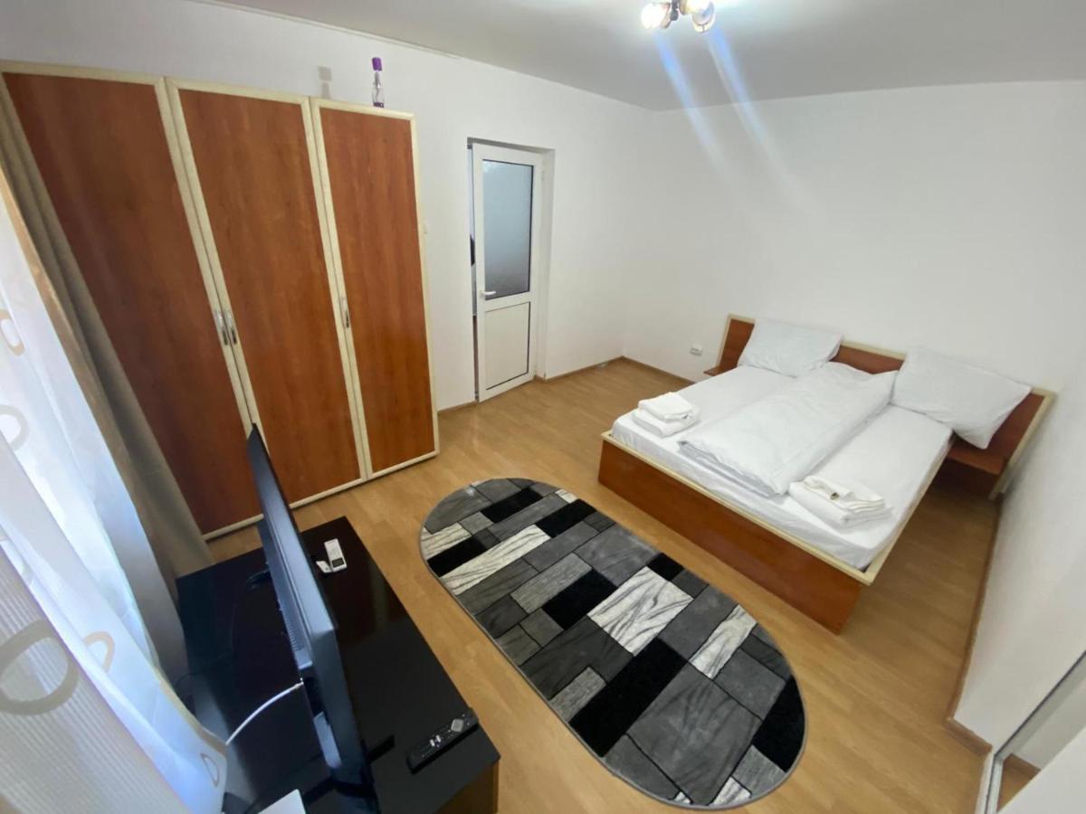 Andi 1-Apartament 2 Camere Băile Herculane المظهر الخارجي الصورة