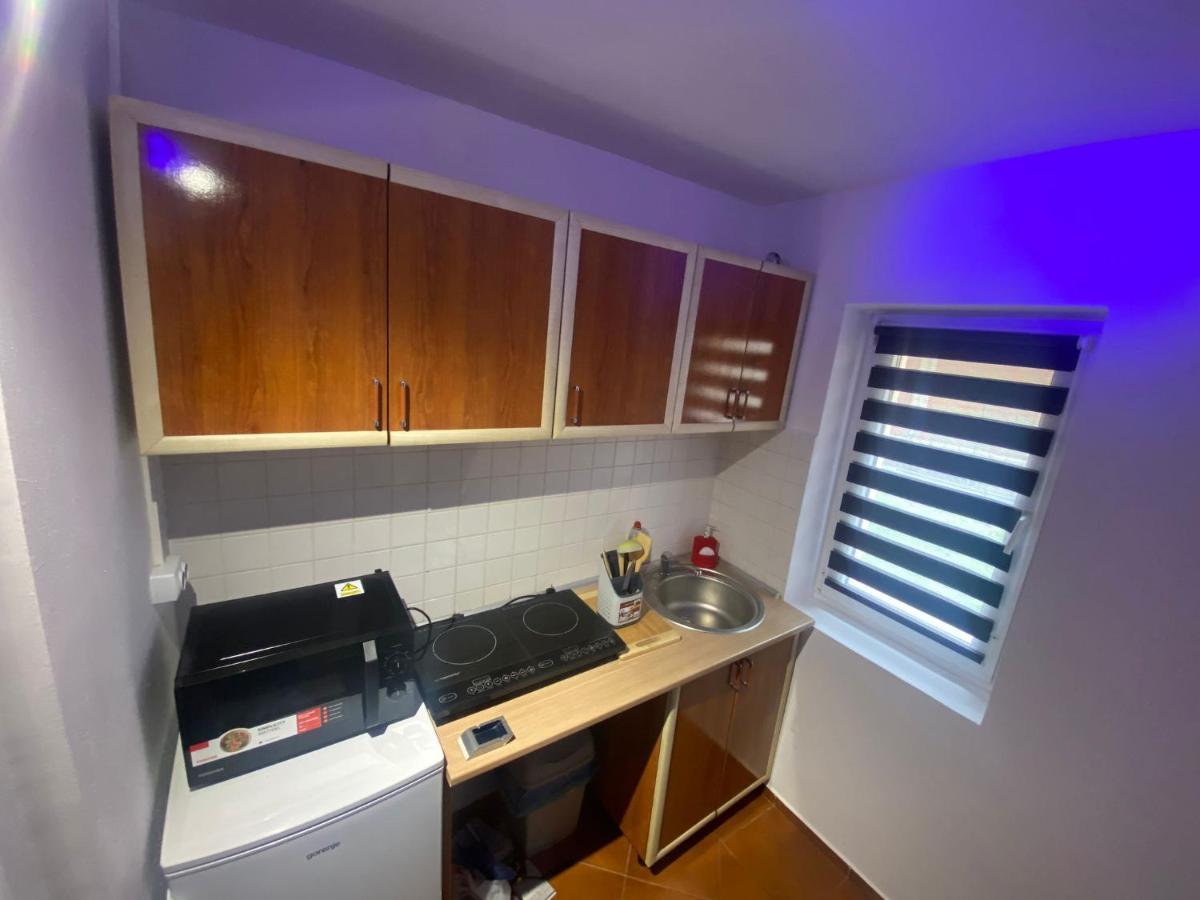 Andi 1-Apartament 2 Camere Băile Herculane المظهر الخارجي الصورة